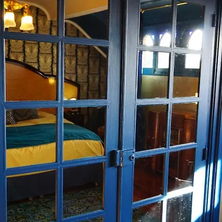 Manoir De La Comtesse Δωμάτια σε οικογενειακή κατοικία *